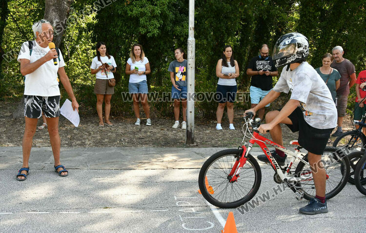 Хасковски деца показаха майстроски умения по колоездене на „Кенана“