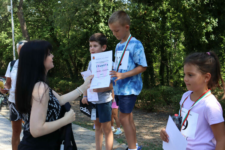 Енрике Диас, Радослав Бойдев и Стивън Мустафа са победителите в приложното колоездене