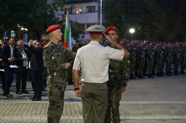 С тържествена церемония и празнични фойерверки Димитровград отбеляза 78 години от основаването си