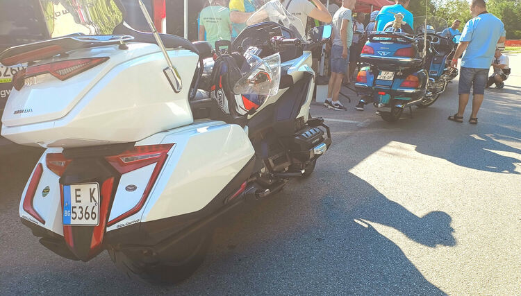 Пътешественици с мотори от цяла Европа избраха Хасково за годишна среща 