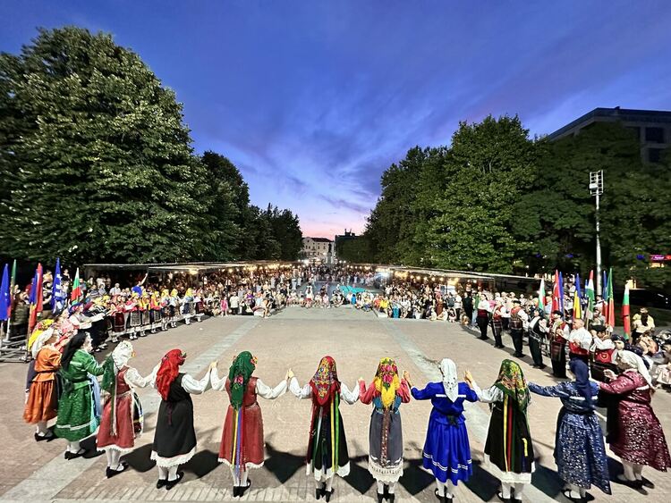 Снимки: Община Хасково