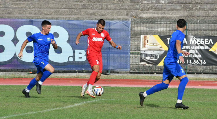 „Хасково“ се опита, но не успя да спре „Марица“ (Пловдив) 