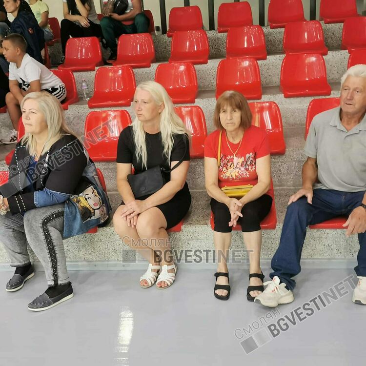 Паметен турнир в Смолян почете Величко Чолаков и събра бивши национали