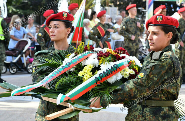 Хасково чества 140 години от Съединението на България с тържествена церемония