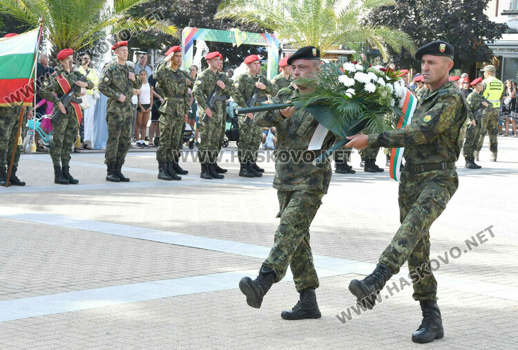 Хасково чества 140 години от Съединението на България с тържествена церемония