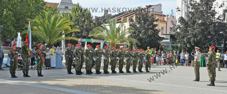 Хасково чества 140 години от Съединението на България с тържествена церемония