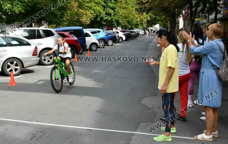 Угандиецът от Варна Исмаил Ссенанджи триумфира в 40-ото издание на кроса “Ванко Дяков”