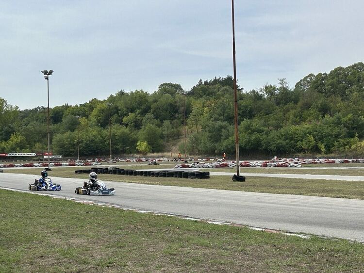 Най-добрите картинг пилоти от България стартираха битката в Хасково