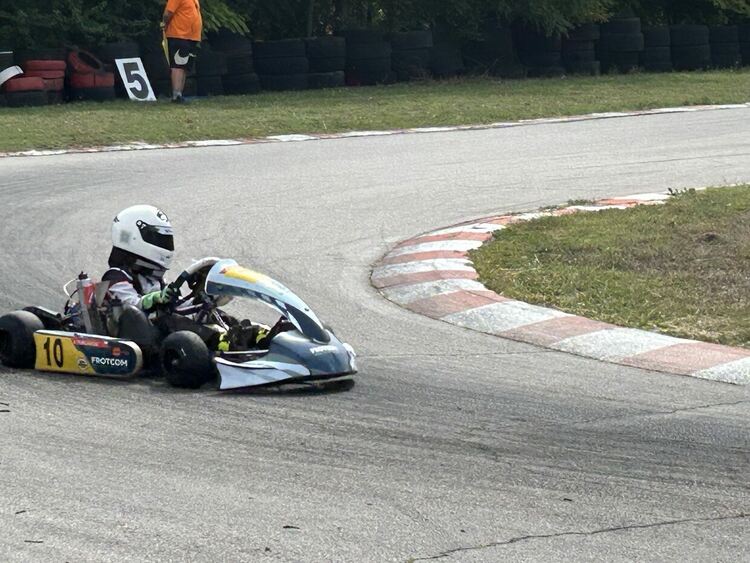 Най-добрите картинг пилоти от България стартираха битката в Хасково