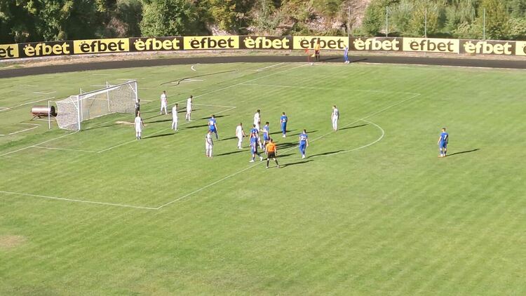  "Родопа" с ценна победа над "Гигант" в Смолян