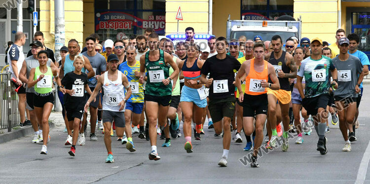 Угандиецът от Варна Исмаил Ссенанджи триумфира в 40-ото издание на кроса “Ванко Дяков”