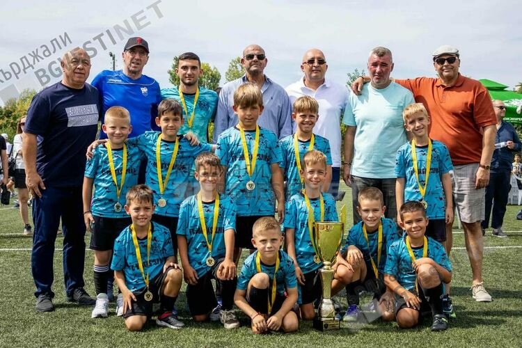 Берое,Бургас Спорт и Арда 1924 триумфираха на международния турнир PARADISE AUTUMN CUP 2025