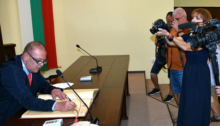 Баскетболният ас на Хасково Станислав Станков - Шошо вече е почетен гражданин