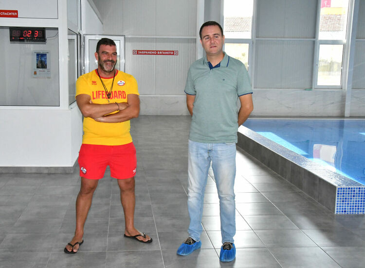 Любители от 11 до 82 години се включиха в първия маратон „Хасково плува“