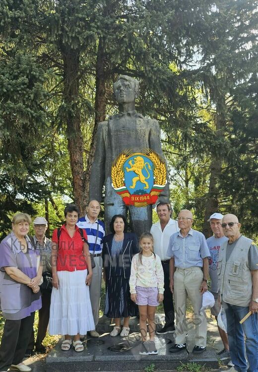  Шепа кърджалийци почетоха паметта на антифашистите по случай Девети септември