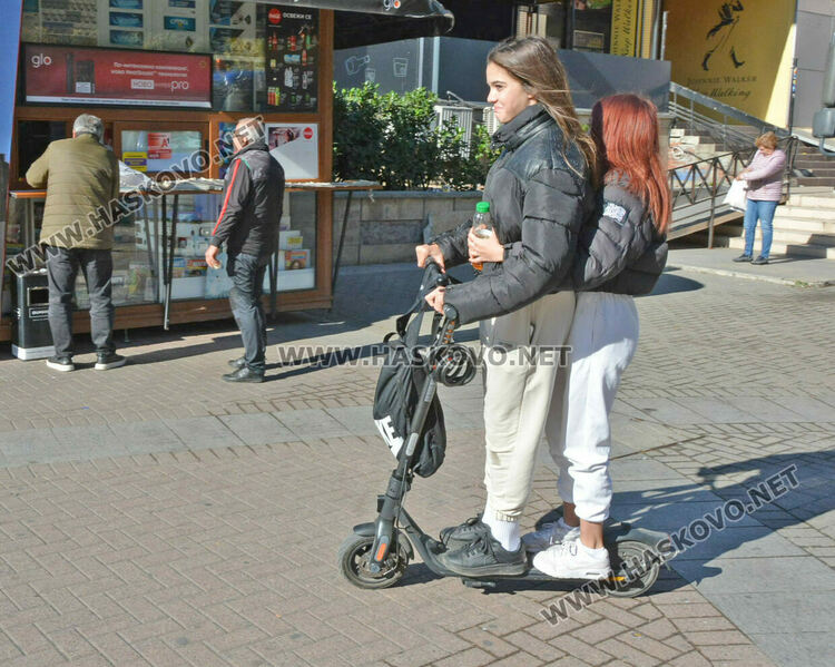 До март догодина всички електрически тротинетки трябва да са регистрирани в общината 