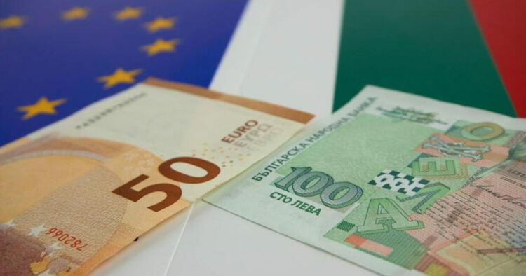 Започва разяснителна кампания за еврото, ще обменят пари в 27 пощенски клона в Хасковско