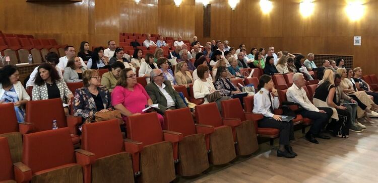 В Смолян обсъдиха готовността за новата учебна година с училищните директори