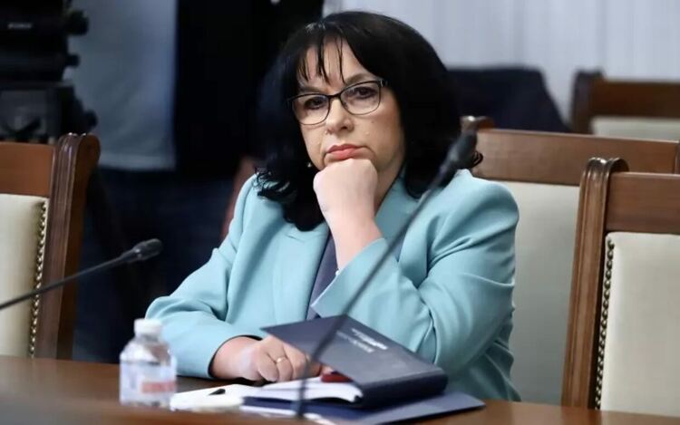 Финансовият министър Теменужка Петкова твърди, че „недобрите“ практики на ББР вече са в историята.