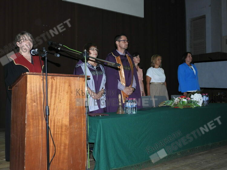 Откриха новата академична учебна година в Кърджали, Филиалът „Любен Каравелов“с подмладен преподавателски състав