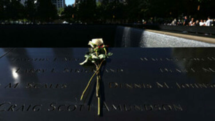  САЩ отбелязват с възпоменателни церемонии 24-ата годишнина от ужаса на 11 септември 