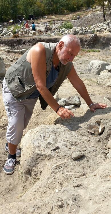 Следи от голямата чумна епидемия през Средновековието откриха на Перперикон