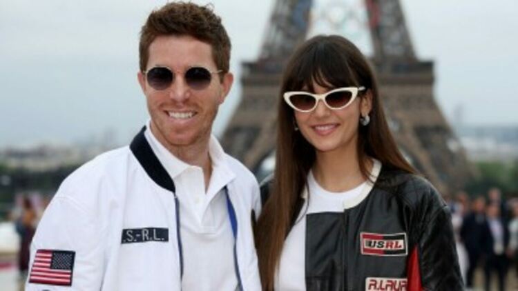 Нина Добрев и Шон Уайт се разделиха