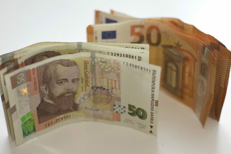 Българинът с най-висок доход за 2024 г. е играч на борсите и е спечелил 70 млн. лв.