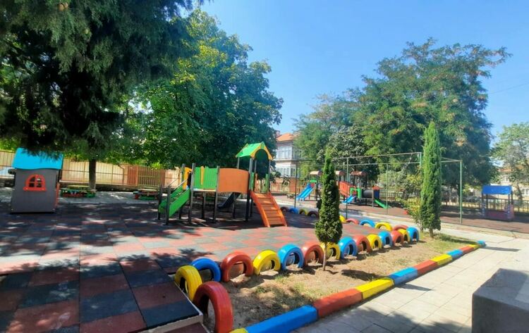 Учебните заведения в Асеновград са готови да посрещнат своите възпитаници