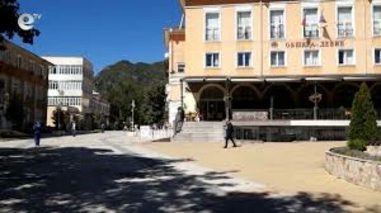 Община Девин обяви конкурс за детска рисунка по случай 113 години от Освобождението