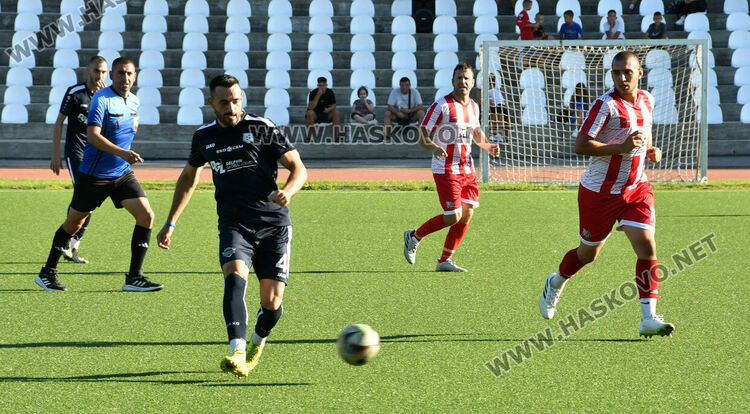 ХФК „Хасково“ продължава без спечелена точка и след трети кръг