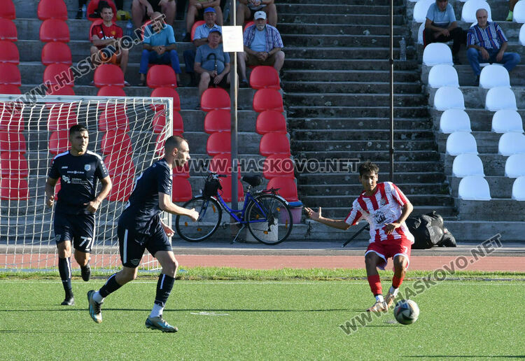 ХФК „Хасково“ продължава без спечелена точка и след трети кръг