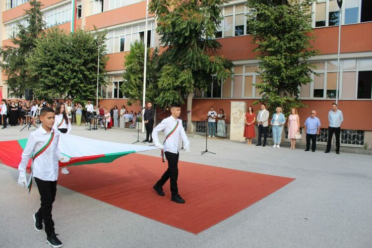 Кметът Иво Димов откри новата учебна година в община Димитровград