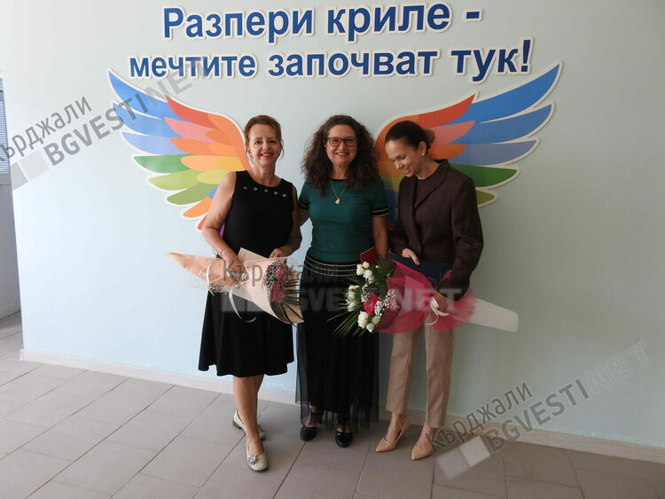 Училище „П.К.Яворов“в кв.“Боровец“посрещна обновено своите ученици