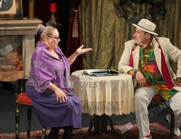 Комедия с Тончо Токмакчиев гостува в Кърджали