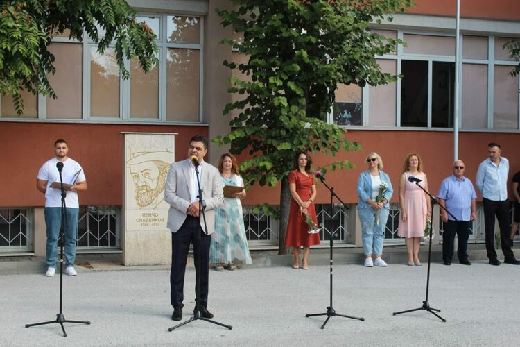 Кметът Иво Димов откри новата учебна година в община Димитровград