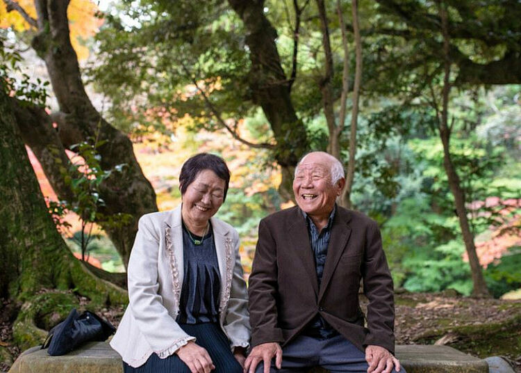 Над 100 000 са столетниците в Япония