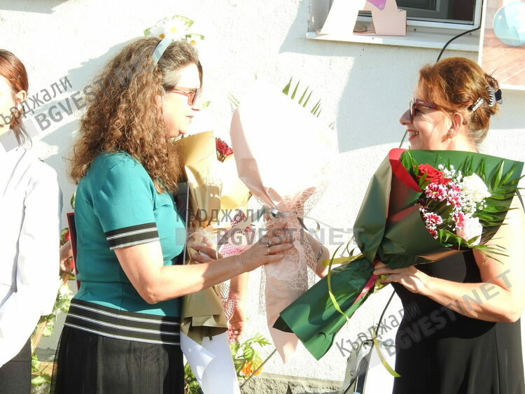 Училище „П.К.Яворов“в кв.“Боровец“посрещна обновено своите ученици