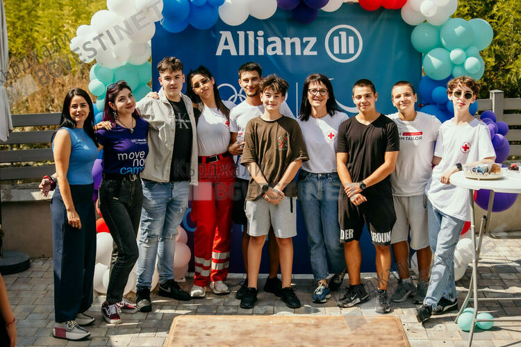 Организираха лагер за равни възможности за образование на деца в Кърджали