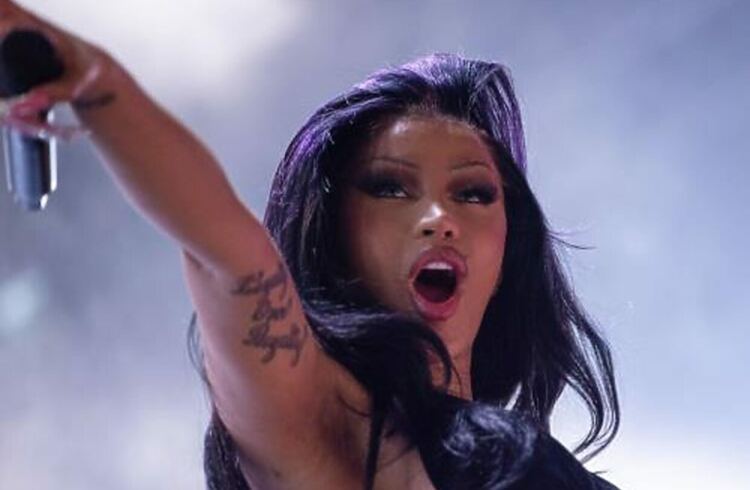 Карди Би обяви звездни участници за новия си албум