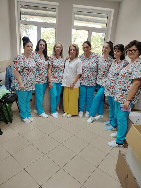 Осем студенти по специалността „Медицинска сестра“ започнаха практика в МБАЛ - Смолян