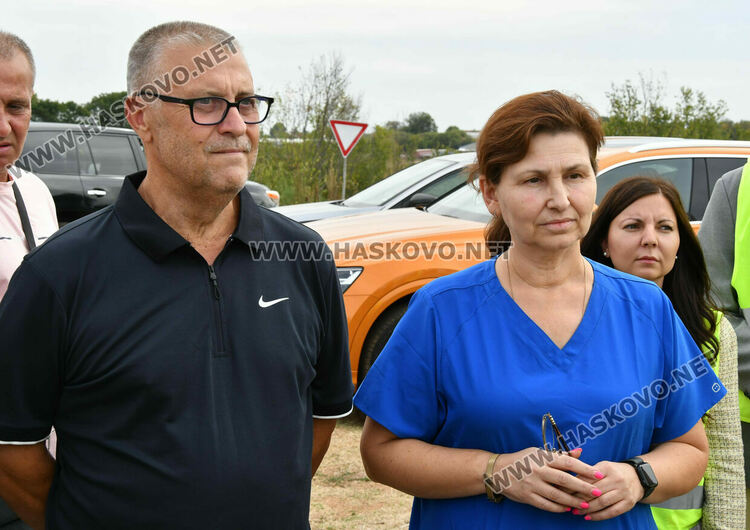 Кръгово движение и пасарелка ще решат проблема с опасното кръстовище до село Крепост, но не е ясно кога 