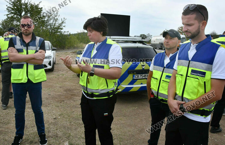 Кръгово движение и пасарелка ще решат проблема с опасното кръстовище до село Крепост, но не е ясно кога 