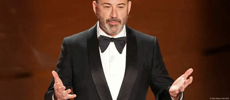 Шоуто на Джими Кимъл е свалено от програмата на ABC