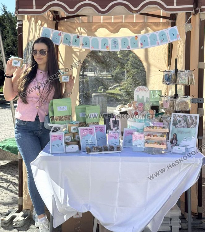 Хасковлийка се включи в базара на „Капана фест“ с бутикови сладки и здравословни изделия