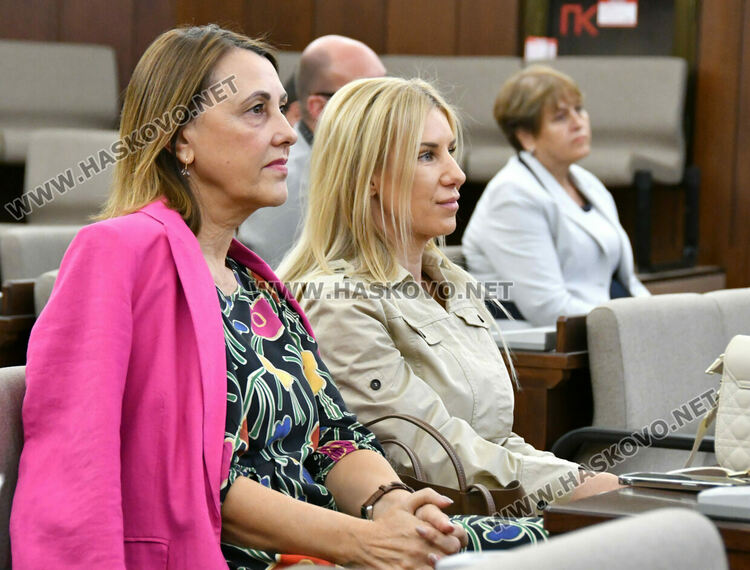 Паркинги в центъра са генерирали с над 200 000 лева повече приходи, откакто се стопанисват от общината