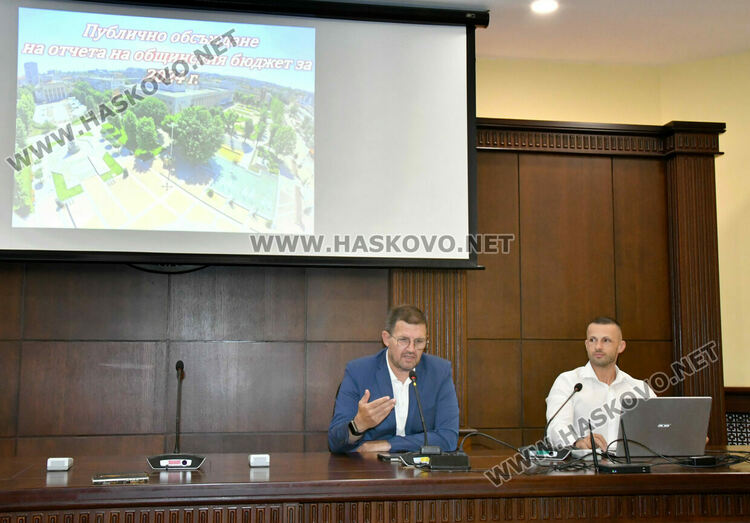 Паркинги в центъра са генерирали с над 200 000 лева повече приходи, откакто се стопанисват от общината