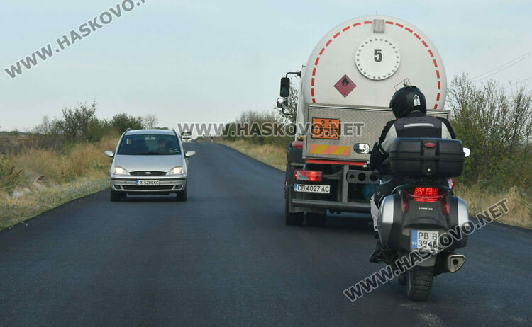 Строител: Последният слой асфалт ще бъде положен след укрепване на мостовете в Хасковско към Пловдив