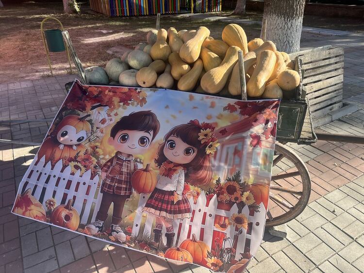 35-килограмова тиква е първенец в „Празникът на тиквата“ в Горски извор