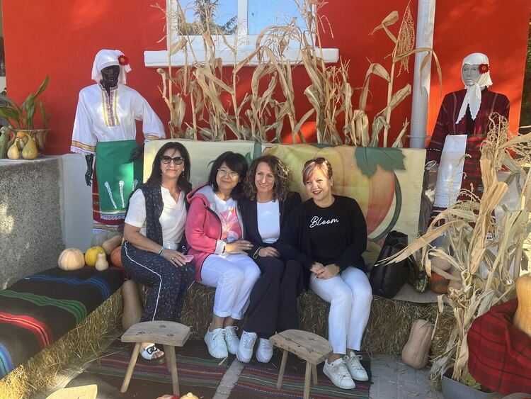 35-килограмова тиква е първенец в „Празникът на тиквата“ в Горски извор